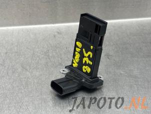 Gebruikte Luchthoeveelheidsmeter Toyota Prius (ZVW5) 1.8 16V Hybrid Prijs € 36,74 Margeregeling aangeboden door Japoto Parts B.V.