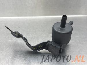 Gebruikte Vacuum ventiel Kia Stonic (YB) 1.0i T-GDi 12V Eco-Dynamics+ Prijs € 26,24 Margeregeling aangeboden door Japoto Parts B.V.