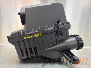 Gebruikte Luchtfilterhuis Kia Stonic (YB) 1.0i T-GDi 12V Eco-Dynamics+ Prijs € 78,70 Margeregeling aangeboden door Japoto Parts B.V.