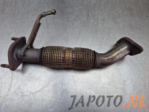 Gebruikte Flexibel uitlaatstuk Kia Niro I (DE) 1.6 GDI Hybrid Prijs € 42,00 Margeregeling aangeboden door Japoto Parts B.V.