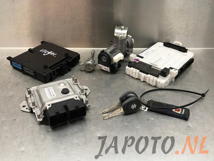 Gebruikte Kontaktslot + computer Suzuki Baleno (EW/FW) 1.2 Dual Jet 16V Prijs € 209,95 Margeregeling aangeboden door Japoto Parts B.V.