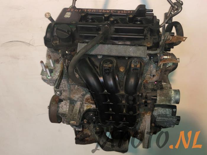 Gebruikte Motor Mitsubishi Space Star (A0) 1.2 12V Prijs € 682,50 Margeregeling aangeboden door Japoto Parts B.V.