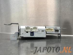 Gebruikte Radio module Mazda CX-5 I (KE,GH) 2.2 Skyactiv D 175 16V 4WD Prijs € 157,45 Margeregeling aangeboden door Japoto Parts B.V.