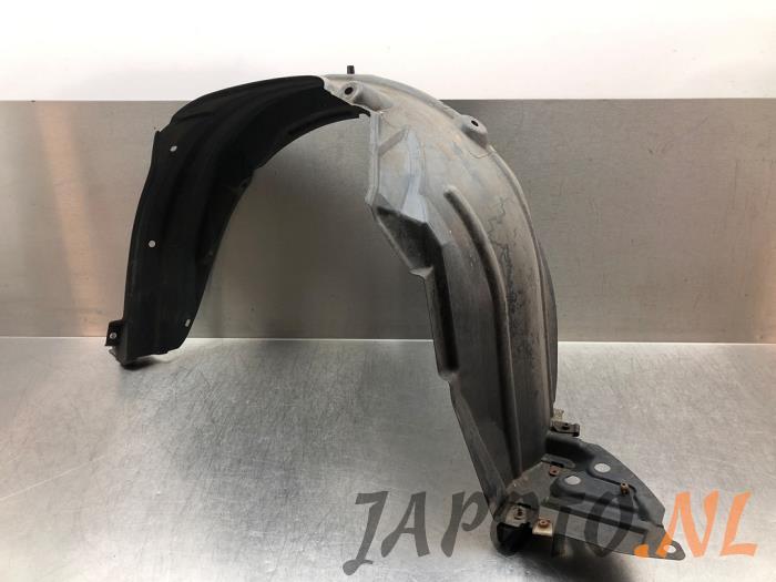 Binnenscherm van een Toyota Yaris II (P9) 1.33 16V Dual VVT-I 2009