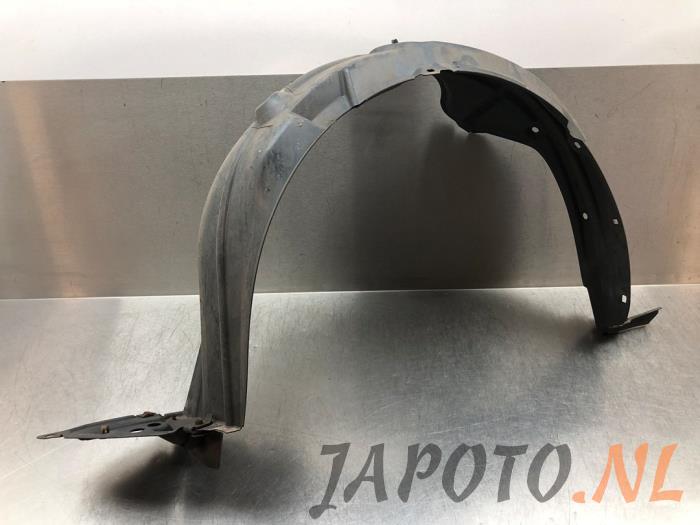 Binnenscherm van een Toyota Yaris II (P9) 1.33 16V Dual VVT-I 2009