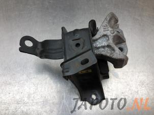 Gebruikte Motorsteun Toyota Aygo X 1.0 12V VVT-i Prijs € 52,45 Margeregeling aangeboden door Japoto Parts B.V.