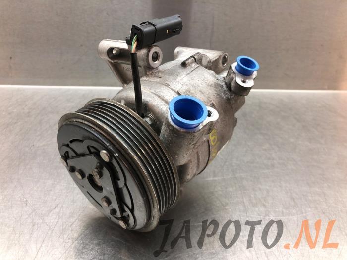 Gebruikte Aircopomp Toyota Aygo X 1.0 12V VVT-i Prijs € 157,45 Margeregeling aangeboden door Japoto Parts B.V.