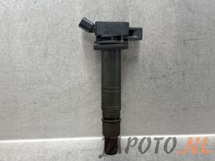 Gebruikte Bobine Toyota Avensis Wagon (T25/B1E) 2.0 16V VVT-i D4 Prijs € 15,74 Margeregeling aangeboden door Japoto Parts B.V.