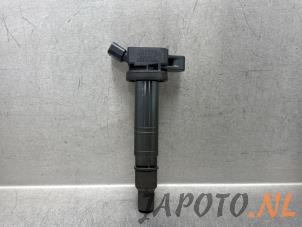 Gebruikte Bobine Toyota Avensis Wagon (T25/B1E) 2.0 16V VVT-i D4 Prijs € 15,74 Margeregeling aangeboden door Japoto Parts B.V.