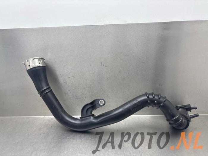 Gebruikte Intercooler Buis Nissan Qashqai (J12) 1.3 DIG-T MHEV 16V Prijs € 104,95 Margeregeling aangeboden door Japoto Parts B.V.