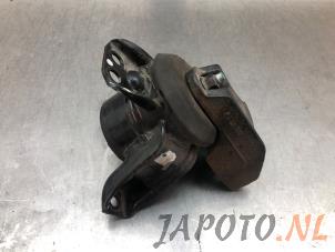 Gebruikte Motorrubber Hyundai Tucson (TL) 2.0 CRDi 16V Mild Hybrid 4WD Prijs € 20,99 Margeregeling aangeboden door Japoto Parts B.V.