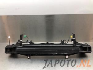 Gebruikte Bumperframe achter Hyundai Bayon 1.0 T-GDI 12V Mild Hybrid 48V Prijs € 157,45 Margeregeling aangeboden door Japoto Parts B.V.