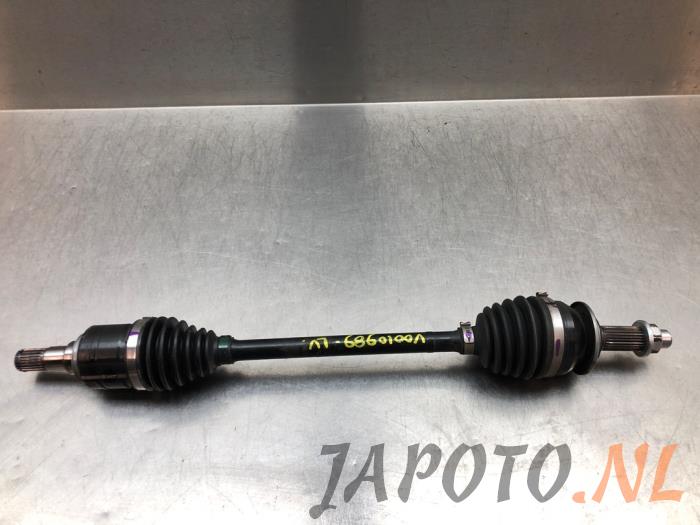 Gebruikte Steekas links-voor Suzuki Swift (ZCE/ZDE) 1.2 VVT 12V Hybrid Prijs € 209,95 Margeregeling aangeboden door Japoto Parts B.V.