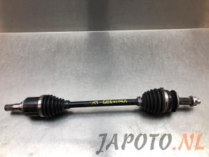 Gebruikte Homokineetas links-voor Suzuki Swift (ZCE/ZDE) 1.2 VVT 12V Hybrid Prijs € 209,95 Margeregeling aangeboden door Japoto Parts B.V.