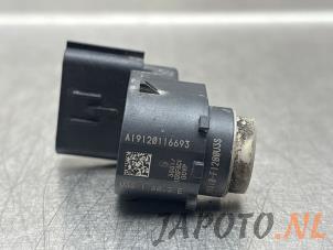 Gebruikte PDC Sensor Hyundai Tucson (TL) 2.0 CRDi 16V Mild Hybrid 4WD Prijs € 26,20 Margeregeling aangeboden door Japoto Parts B.V.