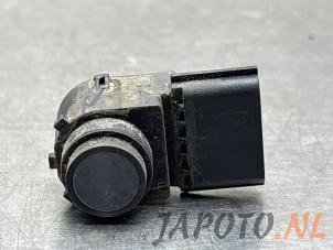Gebruikte PDC Sensor Hyundai Tucson (TL) 2.0 CRDi 16V Mild Hybrid 4WD Prijs € 26,20 Margeregeling aangeboden door Japoto Parts B.V.