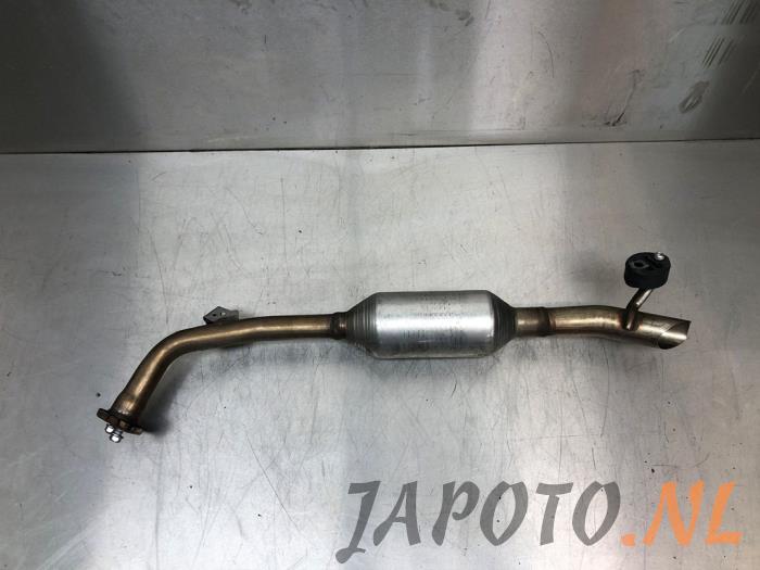 Gebruikte Uitlaat Einddemper Suzuki Swift (ZCE/ZDE) 1.2 VVT 12V Hybrid Prijs € 104,95 Margeregeling aangeboden door Japoto Parts B.V.