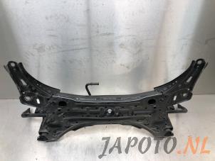 Gebruikte Subframe Suzuki Swift (ZCE/ZDE) 1.2 VVT 12V Hybrid Prijs € 262,45 Margeregeling aangeboden door Japoto Parts B.V.