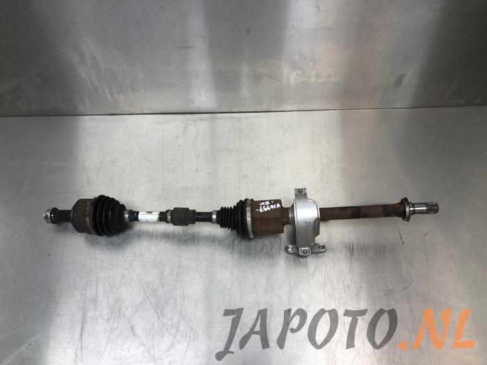 Gebruikte Steekas rechts-voor Honda HR-V (RU) 1.5 i-VTEC 16V Prijs € 262,45 Margeregeling aangeboden door Japoto Parts B.V.