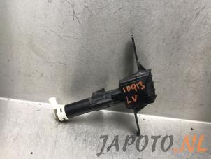 Gebruikte Koplamp Sproeier Subaru Forester (SH) 2.0D Prijs € 26,24 Margeregeling aangeboden door Japoto Parts B.V.