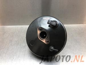 Gebruikte Rembekrachtiger Mitsubishi Eclipse Cross (GK/GL) 2.4 16V PHEV 4x4 Prijs € 104,95 Margeregeling aangeboden door Japoto Parts B.V.