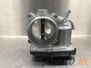 Gebruikte Gasklephuis Mitsubishi Eclipse Cross (GK/GL) 2.4 16V PHEV 4x4 Prijs € 157,45 Margeregeling aangeboden door Japoto Parts B.V.