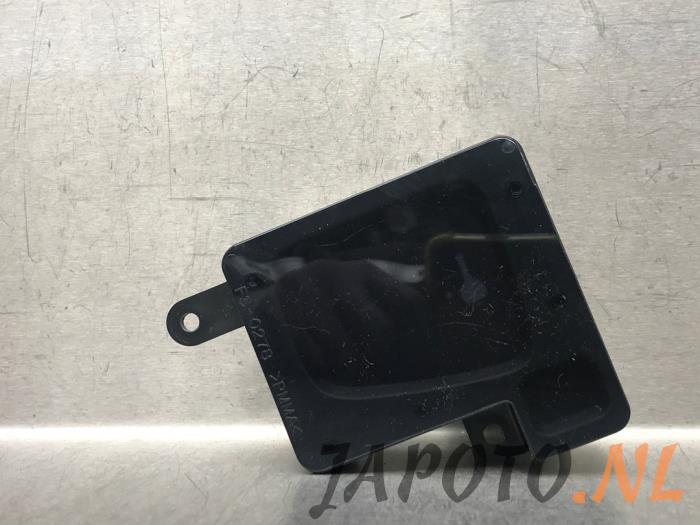 Gebruikte Display Interieur Subaru Tribeca 3.6 24V Prijs € 26,20 Margeregeling aangeboden door Japoto Parts B.V.