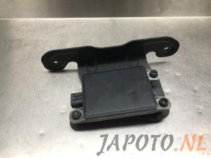 Gebruikte Radar sensor Kia Niro I (DE) E-Niro 64 kWh Prijs € 577,45 Margeregeling aangeboden door Japoto Parts B.V.