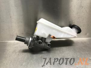 Gebruikte Hoofdremcilinder Hyundai i30 (PDEB5/PDEBB/PDEBD/PDEBE) 1.0 T-GDI 12V Hybrid 48V Prijs € 78,70 Margeregeling aangeboden door Japoto Parts B.V.
