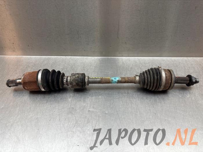 Gebruikte Steekas links-voor Hyundai i20 (BC3) 1.0 T-GDI 100 Mild Hybrid 48V 12V Prijs € 104,95 Margeregeling aangeboden door Japoto Parts B.V.