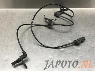 Gebruikte ABS Sensor Toyota Yaris IV (P21/PA1/PH1) 1.5 12V Hybrid 115 Prijs € 20,95 Margeregeling aangeboden door Japoto Parts B.V.