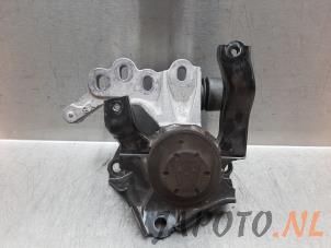 Gebruikte Motorrubber Toyota Yaris IV (P21/PA1/PH1) 1.5 12V VVT-i Prijs € 26,20 Margeregeling aangeboden door Japoto Parts B.V.