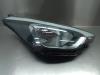Hyundai i20 (GBB) 1.2i 16V Koplamp rechts