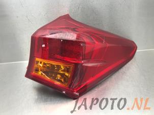 Gebruikte Achterlicht rechts Toyota Auris Touring Sports (E18) 1.8 16V Hybrid Prijs € 26,20 Margeregeling aangeboden door Japoto Parts B.V.