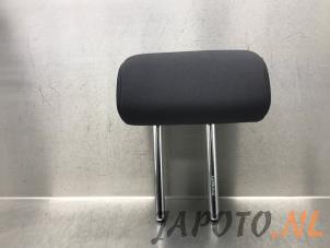 Gebruikte Hoofdsteun Toyota Yaris IV (P21/PA1/PH1) 1.5 12V Hybrid 115 Prijs € 52,45 Margeregeling aangeboden door Japoto Parts B.V.