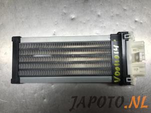 Gebruikte Kachel Verwarmingselement Toyota Yaris IV (P21/PA1/PH1) 1.5 12V Hybrid 115 Prijs € 52,49 Margeregeling aangeboden door Japoto Parts B.V.