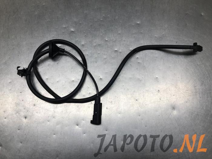 Gebruikte Sensor ABS Mitsubishi Eclipse Cross (GK/GL) 2.4 16V PHEV 4x4 Prijs € 26,20 Margeregeling aangeboden door Japoto Parts B.V.