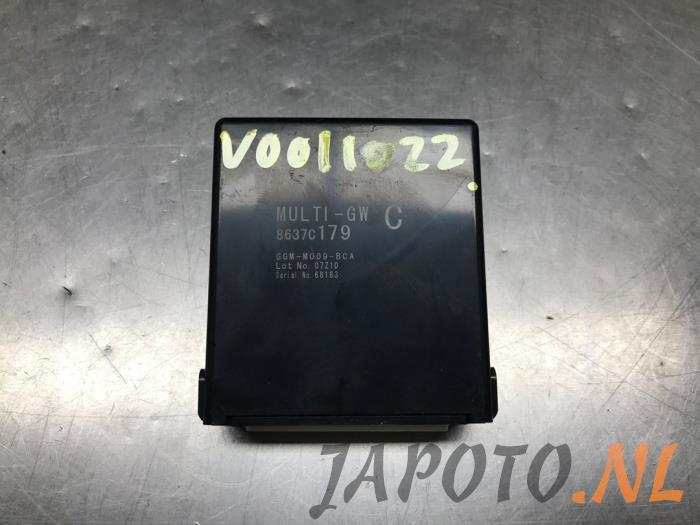 Gebruikte Gateway module Mitsubishi Eclipse Cross (GK/GL) 2.4 16V PHEV 4x4 Prijs € 78,70 Margeregeling aangeboden door Japoto Parts B.V.