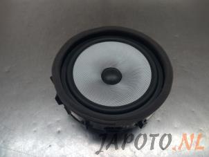 Gebruikte Luidspreker Mitsubishi Eclipse Cross (GK/GL) 2.4 16V PHEV 4x4 Prijs € 26,20 Margeregeling aangeboden door Japoto Parts B.V.