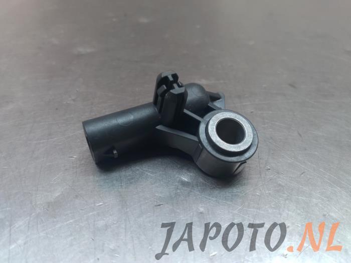 Airbag Sensor van een Mitsubishi Eclipse Cross (GK/GL) 2.4 16V PHEV 4x4 2023