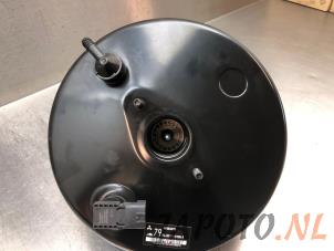 Gebruikte Rembekrachtiger Mitsubishi Eclipse Cross (GK/GL) 2.4 16V PHEV 4x4 Prijs € 104,95 Margeregeling aangeboden door Japoto Parts B.V.