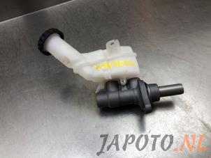 Gebruikte Hoofdremcilinder Mitsubishi Eclipse Cross (GK/GL) 2.4 16V PHEV 4x4 Prijs € 104,95 Margeregeling aangeboden door Japoto Parts B.V.