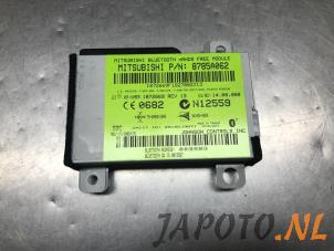 Gebruikte Bluetooth module Mitsubishi Outlander (GF/GG) 2.0 16V PHEV 4x4 Prijs € 131,20 Margeregeling aangeboden door Japoto Parts B.V.