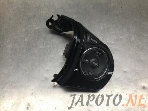 Gebruikte Schakelaar stuurbediening Honda Civic Tourer (FK) 1.6 i-DTEC Advanced 16V Prijs € 36,70 Margeregeling aangeboden door Japoto Parts B.V.