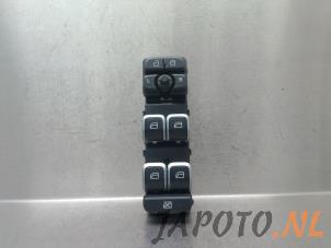 Gebruikte Schakelblok ruiten Lynk &amp; Co 01 1.5 PHEV Prijs € 78,70 Margeregeling aangeboden door Japoto Parts B.V.