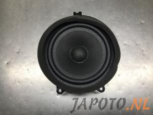 Gebruikte Luidspreker Lynk &amp; Co 01 1.5 PHEV Prijs € 26,20 Margeregeling aangeboden door Japoto Parts B.V.