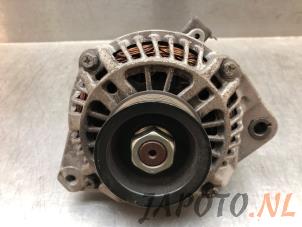 Gebruikte Dynamo Honda FR-V (BE) 1.7 16V Prijs € 52,45 Margeregeling aangeboden door Japoto Parts B.V.