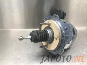 Gebruikte Rembooster Lynk &amp; Co 01 1.5 PHEV Prijs € 208,95 Margeregeling aangeboden door Japoto Parts B.V.