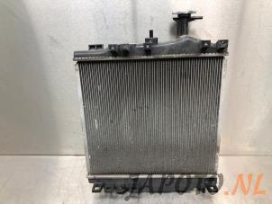 Gebruikte Radiateur Mitsubishi Space Star (A0) 1.0 12V Prijs € 104,95 Margeregeling aangeboden door Japoto Parts B.V.