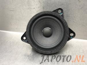 Gebruikte Luidspreker Lynk &amp; Co 01 1.5 PHEV Prijs € 26,20 Margeregeling aangeboden door Japoto Parts B.V.